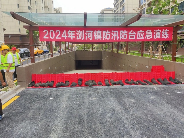 03.jpg