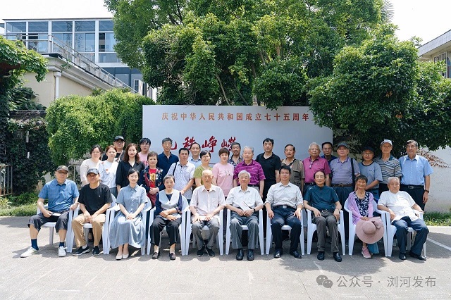 01.jpg