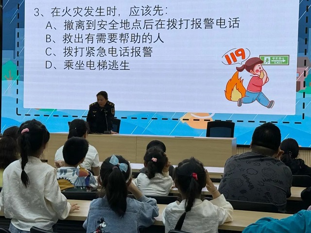 02.jpg