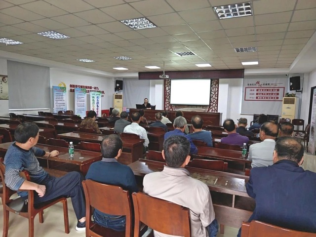 02.jpg