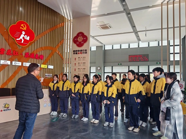 02.jpg