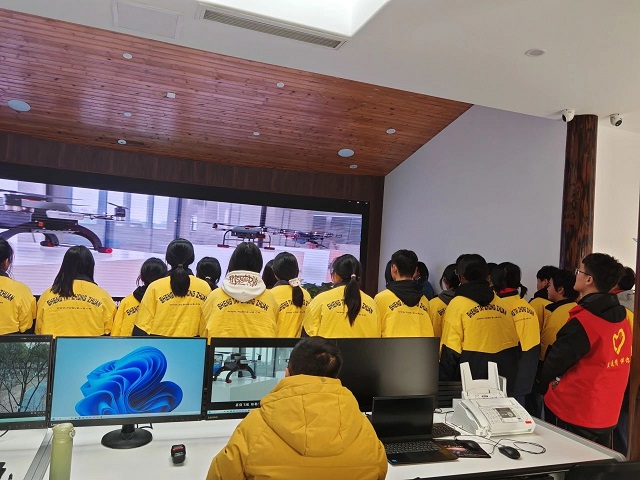 06.jpg