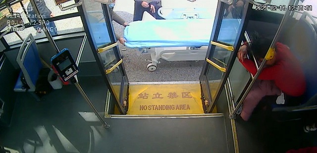 03.jpg