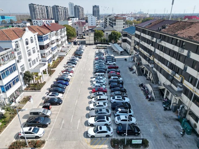 02.jpg