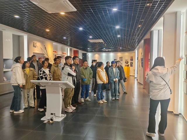 03.jpg