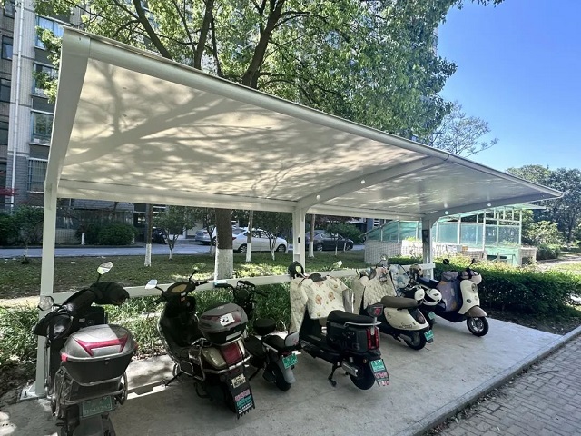 05.jpg