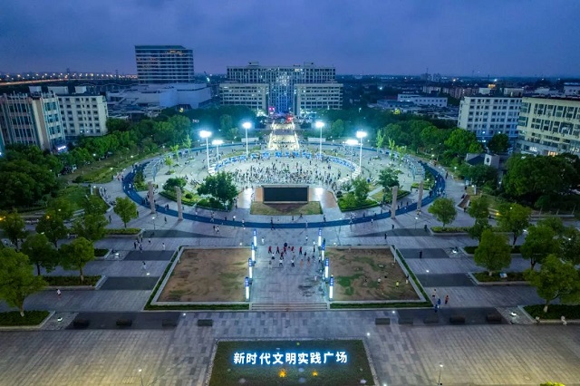05.jpg