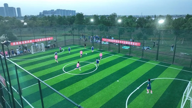 02.jpg