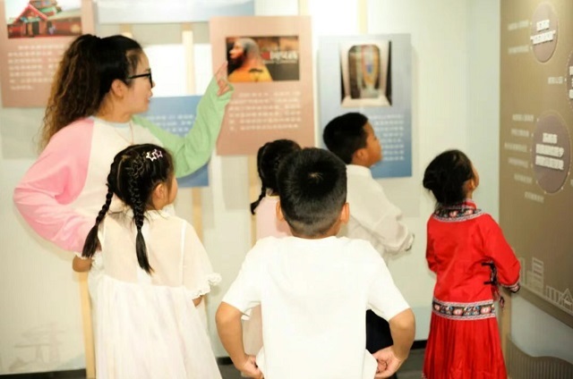 1759798882769.jpg 03.jpg