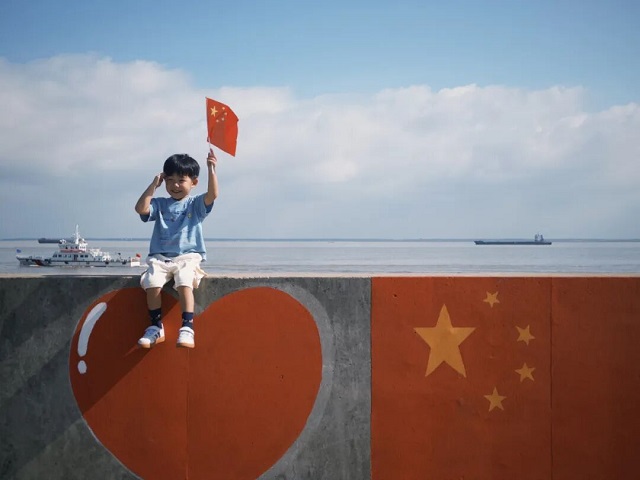 1760158852531.jpg 04.jpg