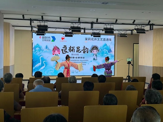 1760775849652.jpg 02.jpg