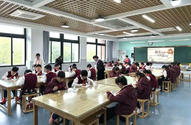 1763452416887.png 01.png