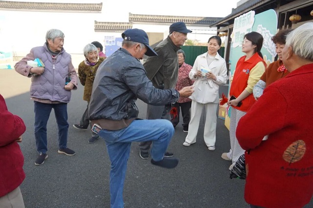 1764228770997.jpg 07.jpg